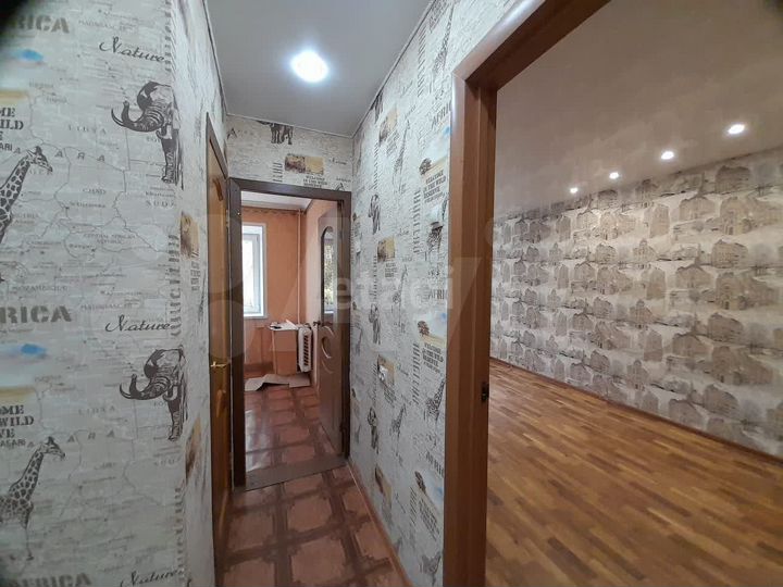 1-к. квартира, 30 м², 1/5 эт.