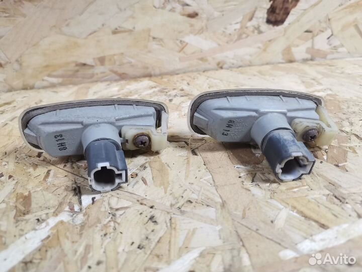 Поворотник в крыло kia ceed 1 ed