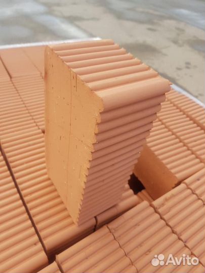 Кирпич красный М-150