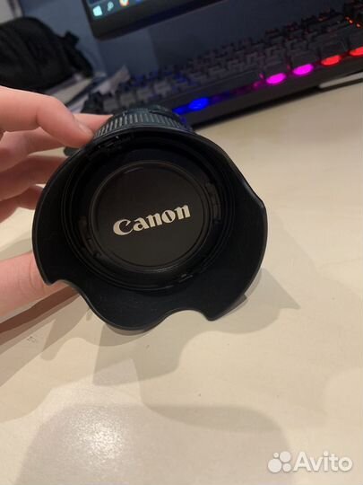 Объектив Canon