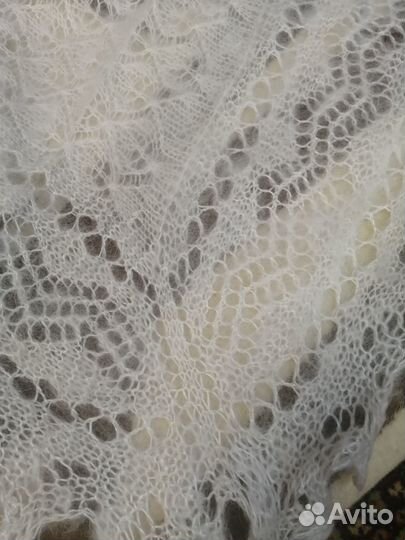 Шаль пуховая ручная работа