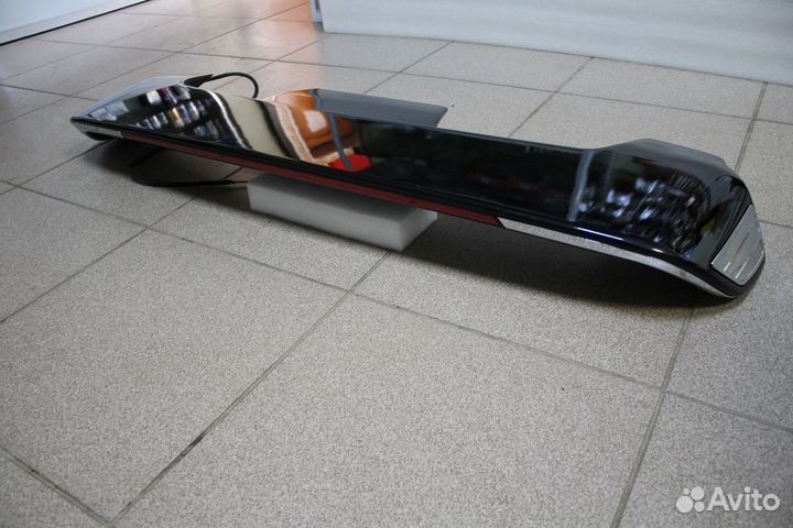 Land Cruiser 200 Спойлер Luxury Sport C5QN5