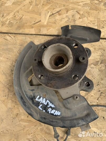 LADA largus повортный кулак