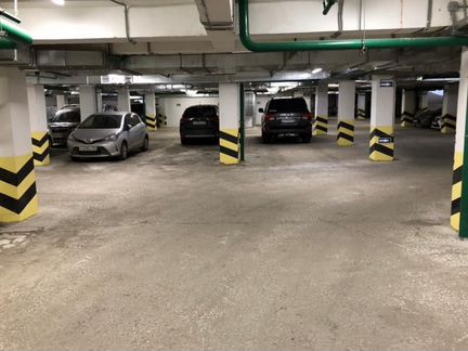 Подземный гараж. Паркинг место. Машиноместо в паркинге. Как продать подземный паркинг. Как продать подземный паркинг.