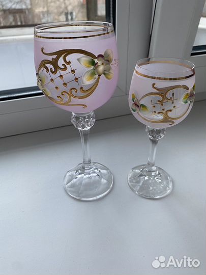 Бокалы стопки рюмки