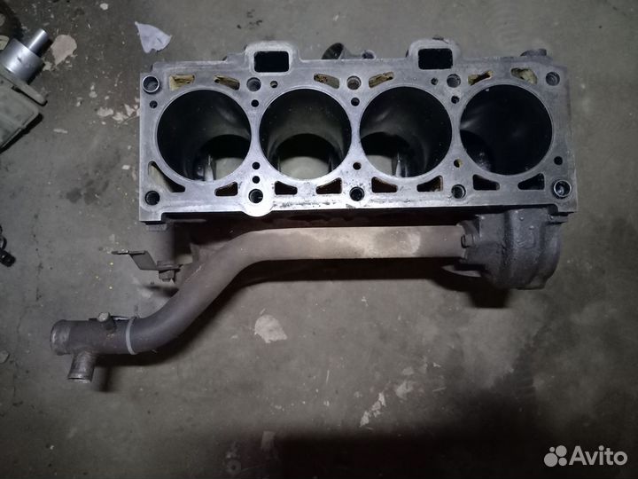 Блок двигателя 11183