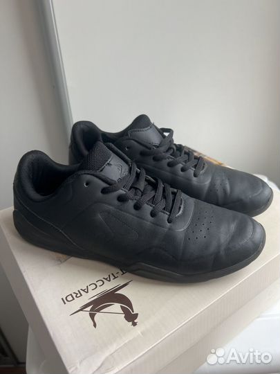 Кроссовки demix 40