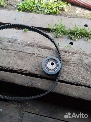 Грм с роликом