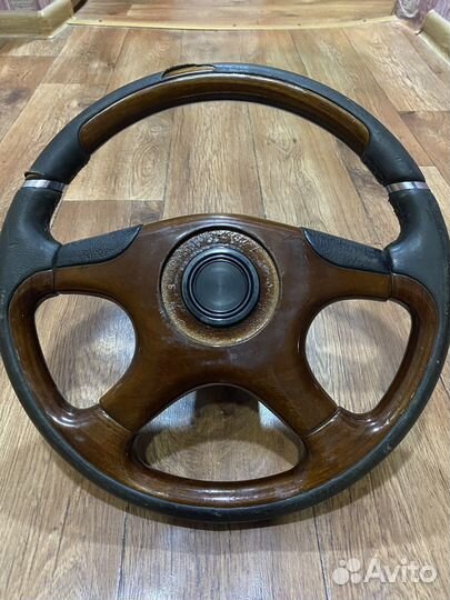 Руль дерево кожа