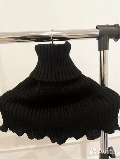 Манишка вязаная женская акрил теплая зимняя