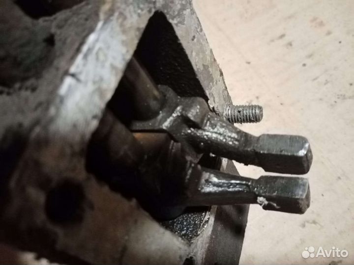 Крышка кпп и крышка рк