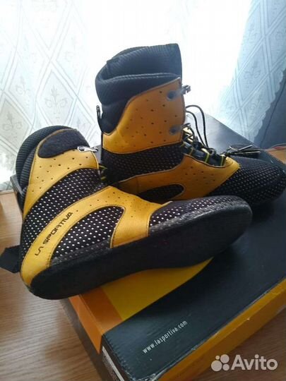 Альпинистские ботинки