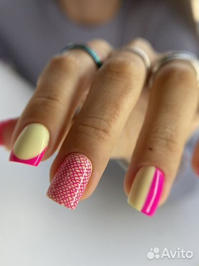 Маникюр,педикюр