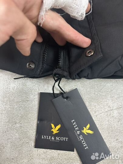 Жилетка Lyle Scott