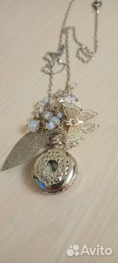 Часы женские на цепочке