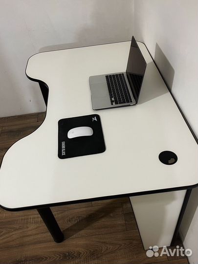 Геймерский стол