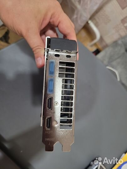 Продам видеокарту