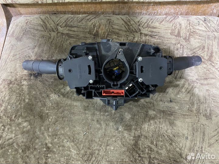 Renault megane 2 подрулевой перекючатель