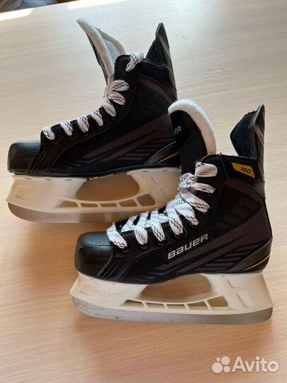 Хоккейные коньки bauer
