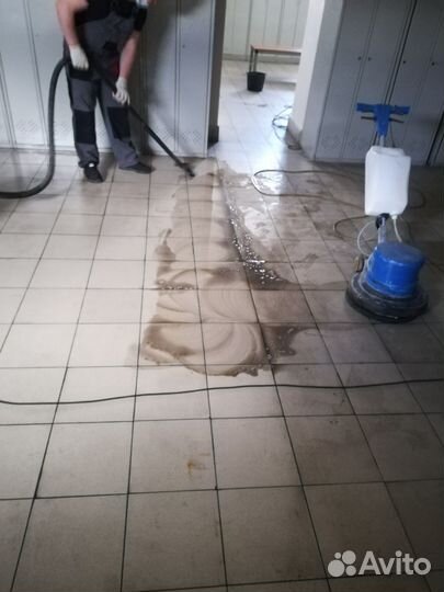 Роторная чистка(размыв) пола