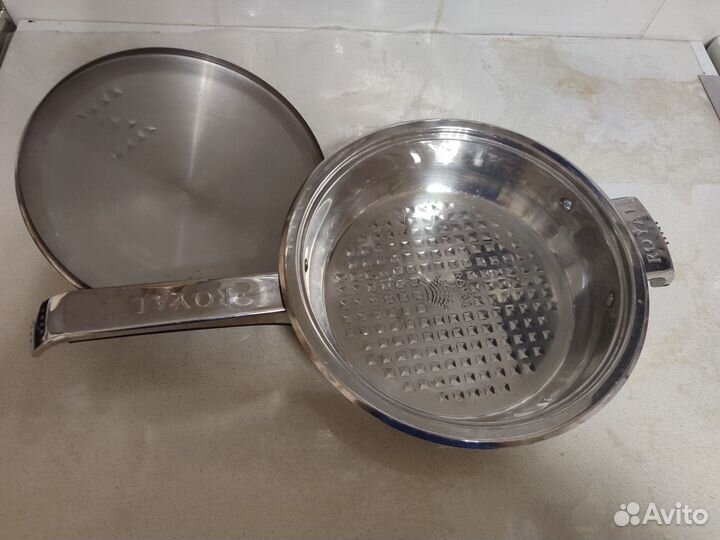 Сковорода с крышкой толстостенная