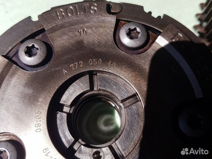 Шестерня распредвала mercedes 5.5 273