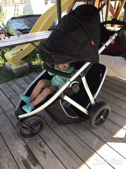 Коляска двухместная для погодок