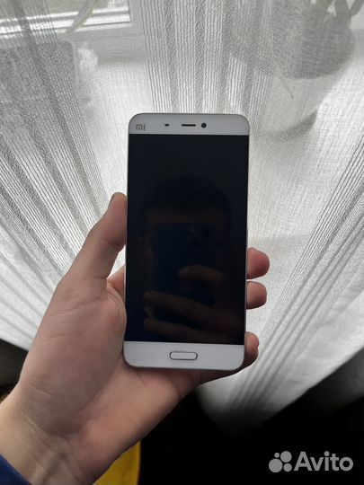 Xiaomi Mi 5, 3/32 ГБ