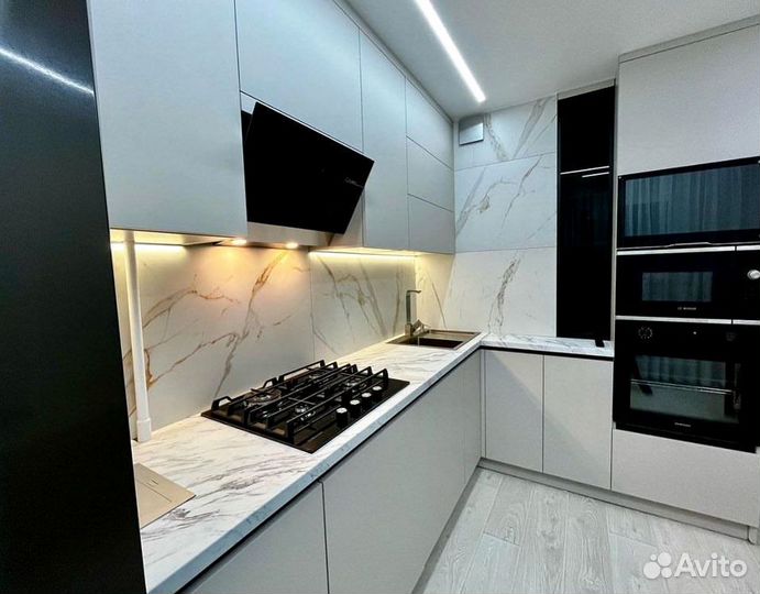 Кухонный гарнитур 