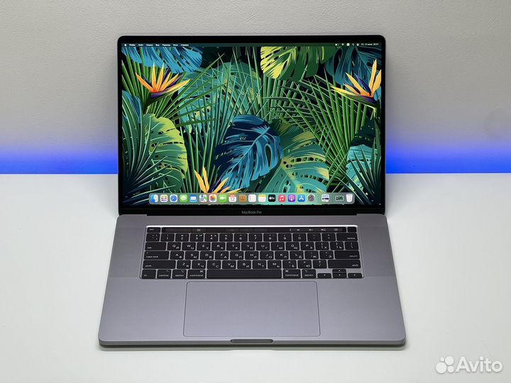 MacBook Pro 16 2020 i9 2.4/16/512 1 цикл