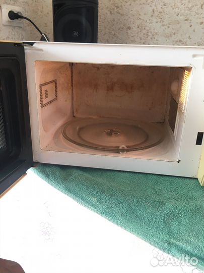 Микроволновая печь Midea