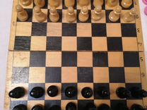 Шахматы дер�евянные