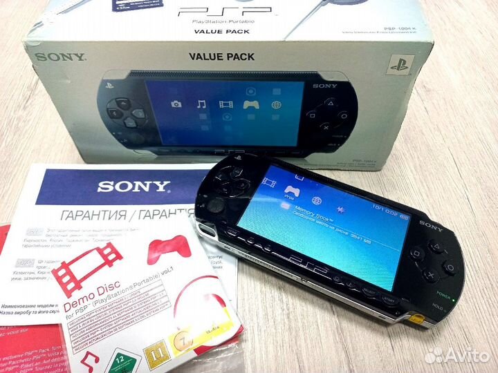 Sony PSP Fat 1004 (с коробкой)