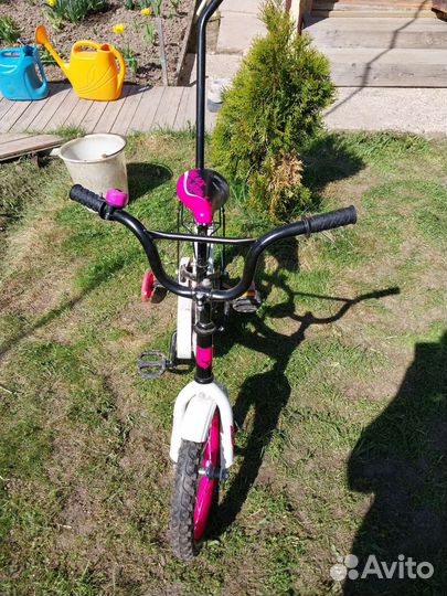 Детский велосипед с ручкой бу 3 раза