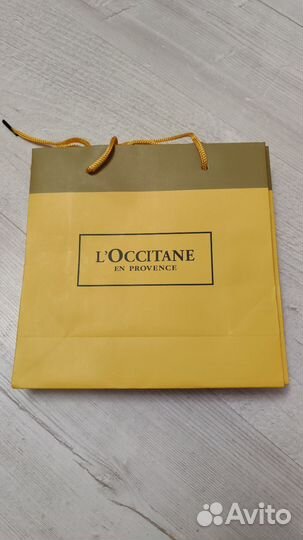 Подарочный пакет loccitane