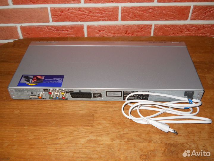 DVD-плеер sony DVP-NS708H