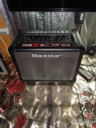 Комбоусилитель для электрогитары