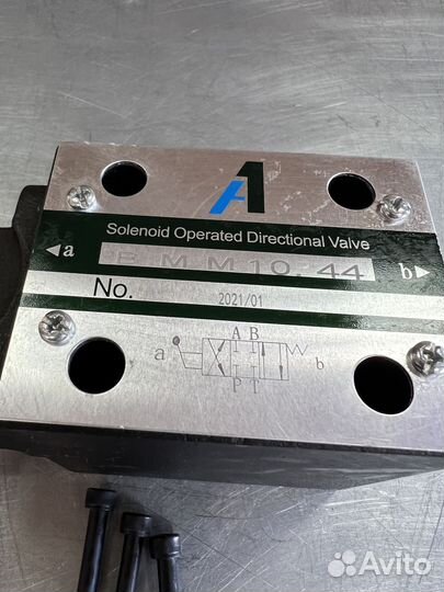 Гидрораспределитель вмм 10 44