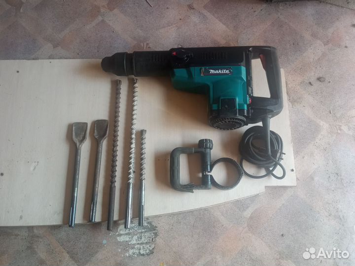 Перфоратор makita hr5001c