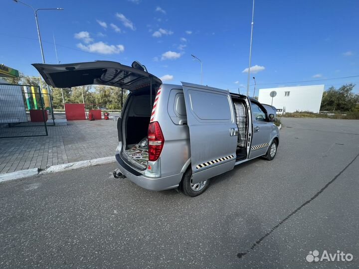 Hyundai Grand Starex 2.5 МТ, 2009, 199 000 км