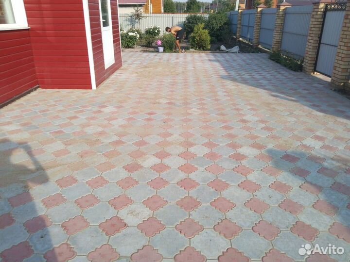 Укладка тротуарной плитки