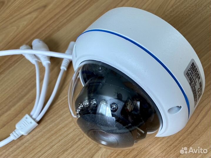 Видеокамера купольная IP Wi-Fi