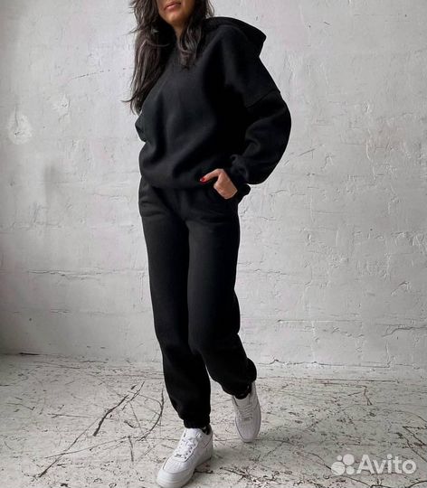 Костюм спортивный теплый новый 56 размер