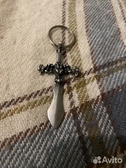 Брелок металлический