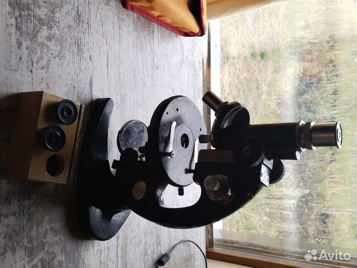 Микроскоп М10