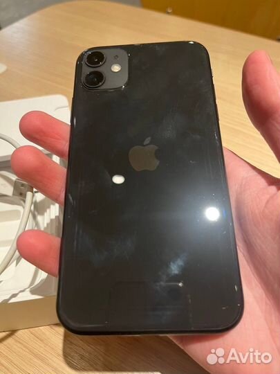 iPhone 11, 64 ГБ