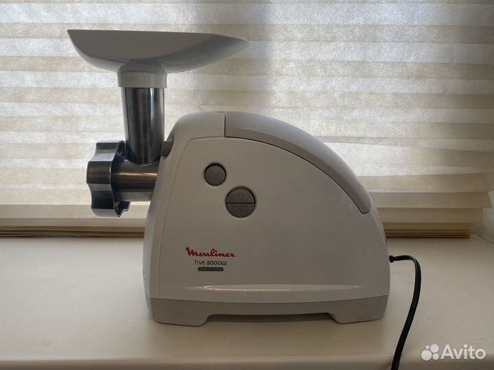Мясорубка Moulinex HV8