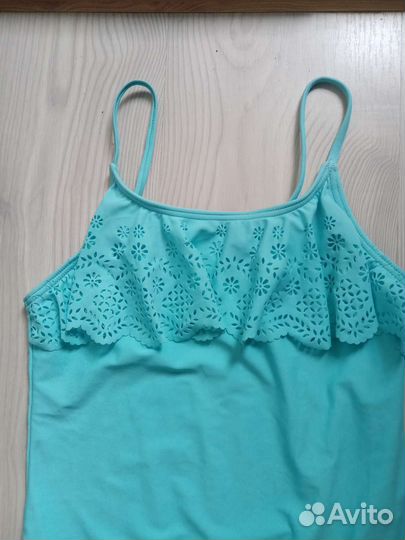 Купальники в бассейн р140-152.площадь