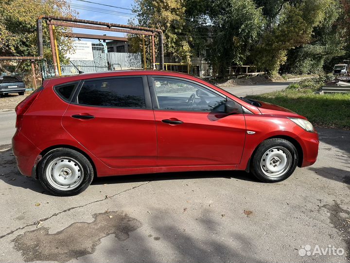 Hyundai Solaris 1.6 МТ, 2012, 205 000 км