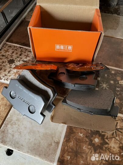 Тормозные колодки Honda accord 7